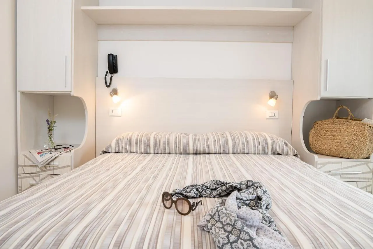 Hotel Abc Cervia 3*,